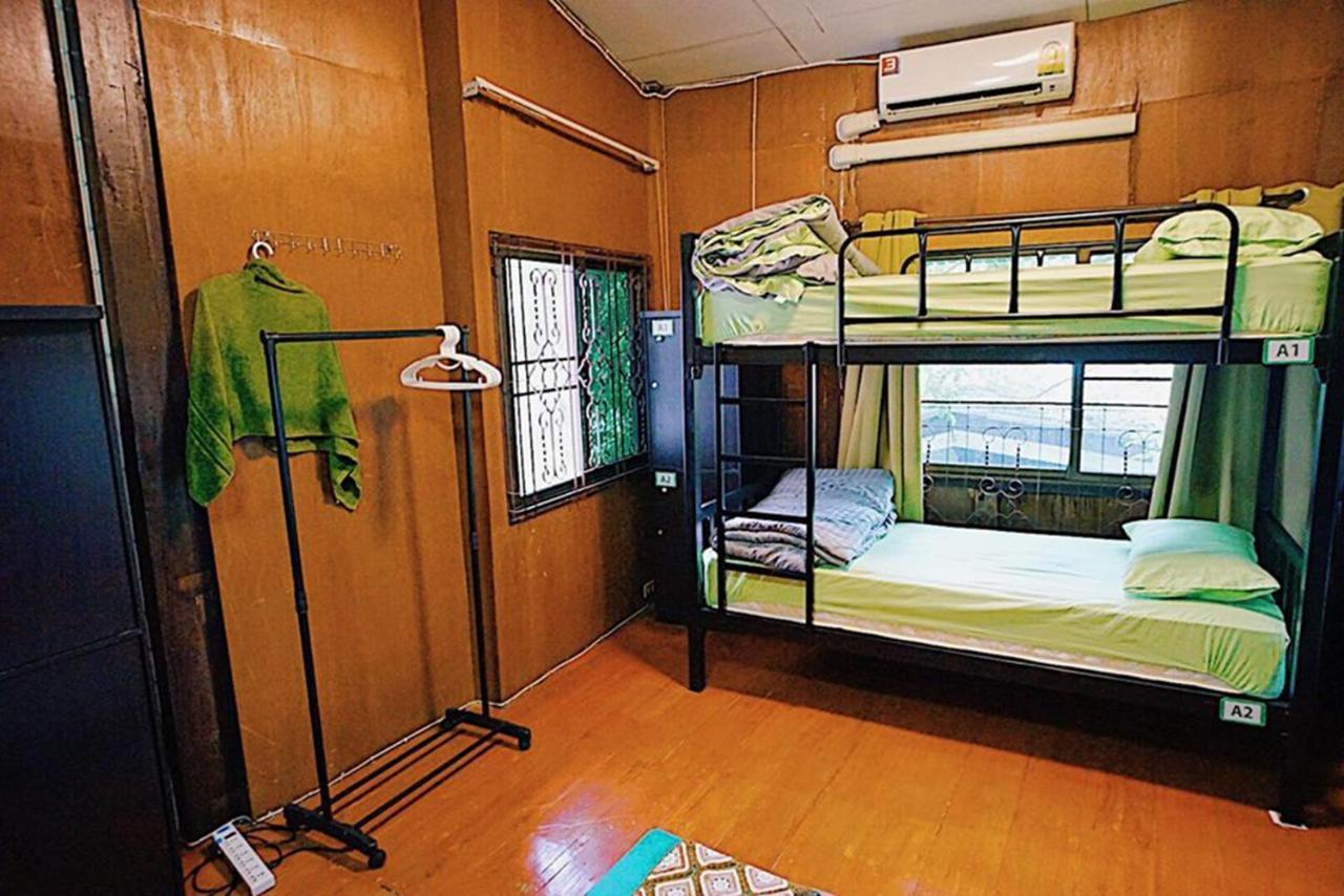Oh My Bed Chiang Mai Hostel Exterior photo