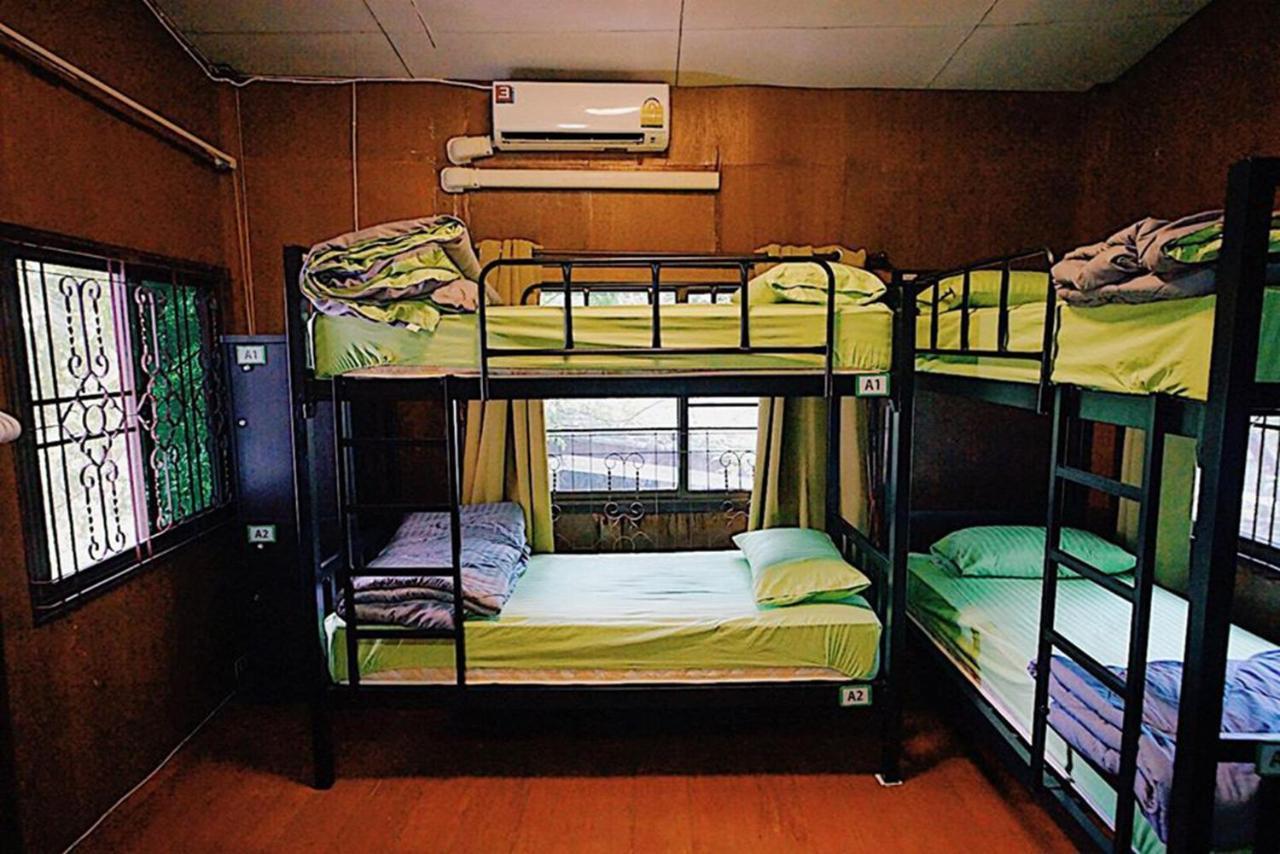Oh My Bed Chiang Mai Hostel Exterior photo